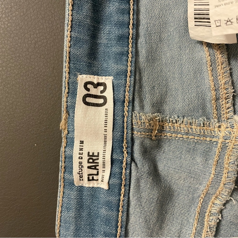 Light Washed, Perfect Condition, Comfortable And … - image 6